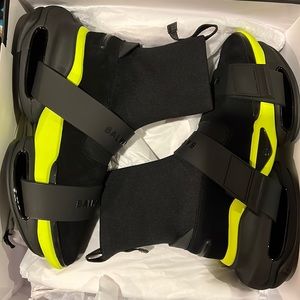 Brand New in box Balmain B Bold sneakers.